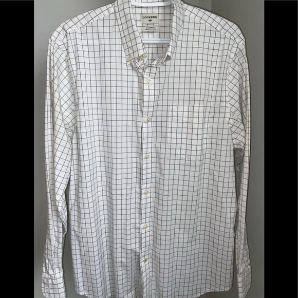 Men’s Button Down Shirt - Picture 1 of 3